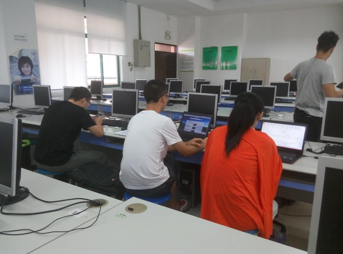 2016年全国信息安全大赛英国威廉公司选拔赛中期评估和验收答辩 圆满结束